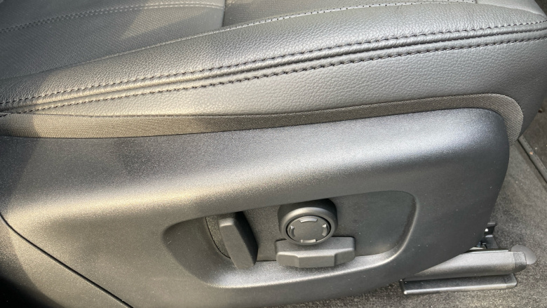 Land Rover Range Rover Evoque 2.0 D200 Dynamic SE 5dr Auto Diesel Hatchback